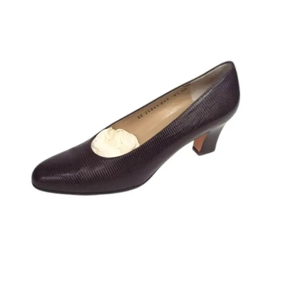 Salvatore Ferragamo Women's Vintage Nilla Shoes Pumps Dark Brown Size 8.5 AA